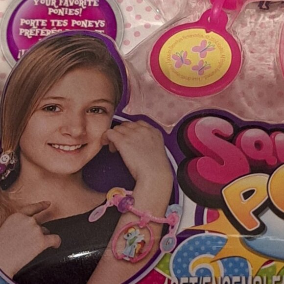 Squishy pops bracelet my little pony Fluttershy NIB FIM - Picture 6 of 6